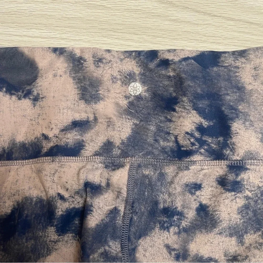 Balance and Harmony Tie Dye 2 Piece Yoga Athletic Set Bra and Leggings Women’s L
